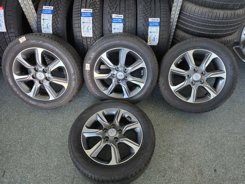Jante Hyundai IX20 MK1 Anvelope iarna noi Nokian Laufenn 205 55 16