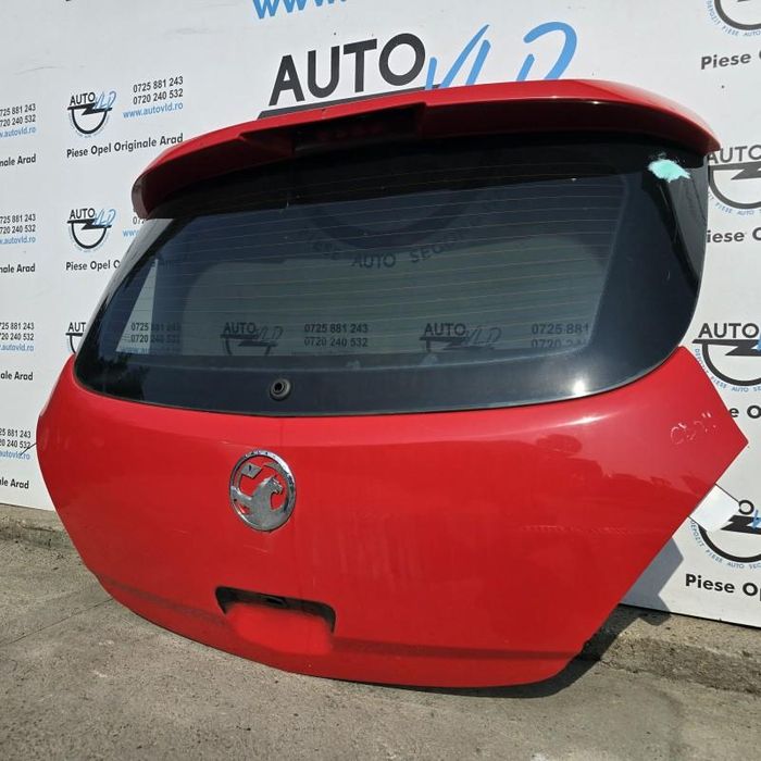 Haion cu luneta si eleron OPC Z547 rosu Opel Corsa D