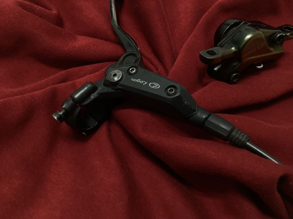 Гидравлический тормоз на велосипед Logan