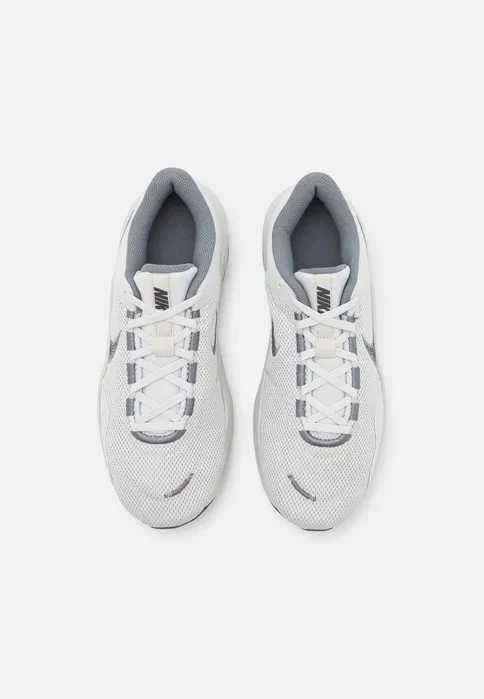 Pantofi de antrenament Nike Legend Essential 3 Mesh,gri, alb catifelat