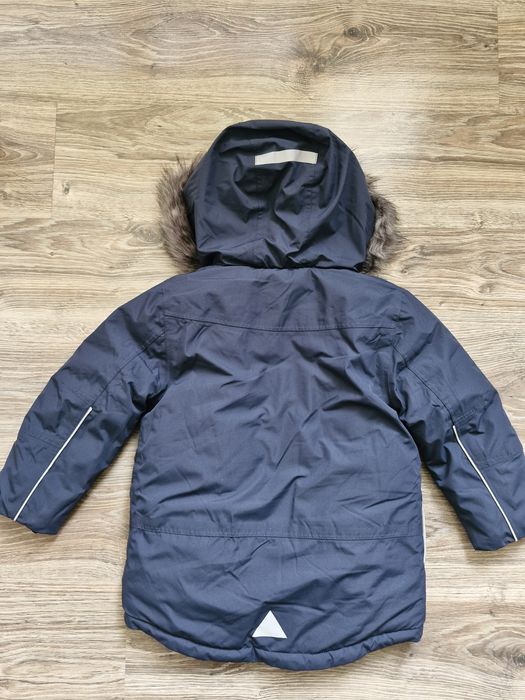 Детско зимно яке за момче.