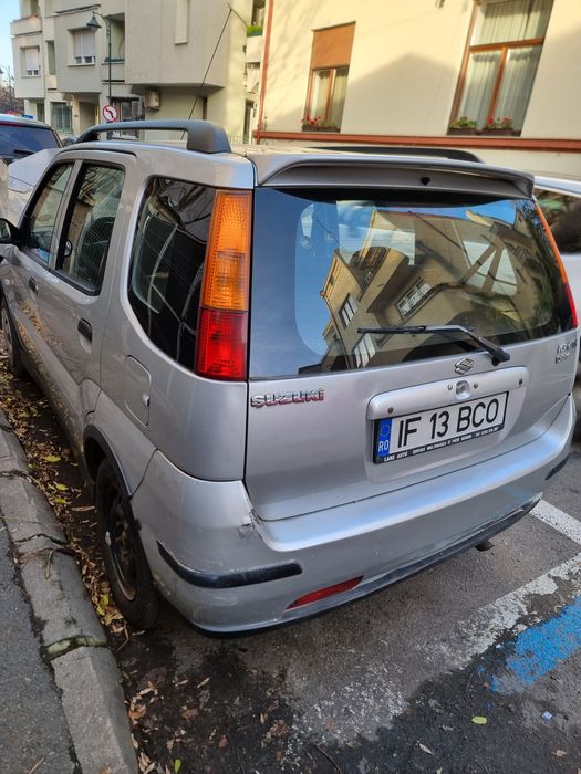 Suzuki Ignis 2004 pt reparat sau dezmembrat