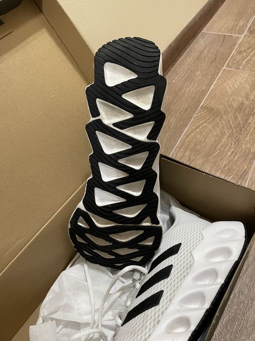 Adidas Switch Run