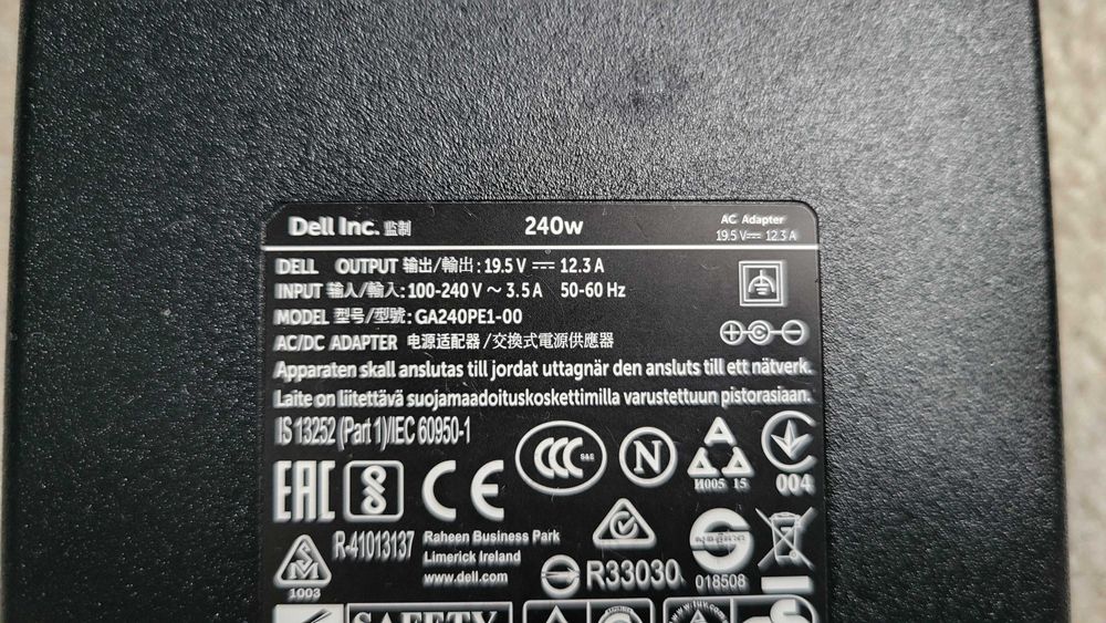 DELL Incarcator 240W  19.5V-12.3A  fuctional