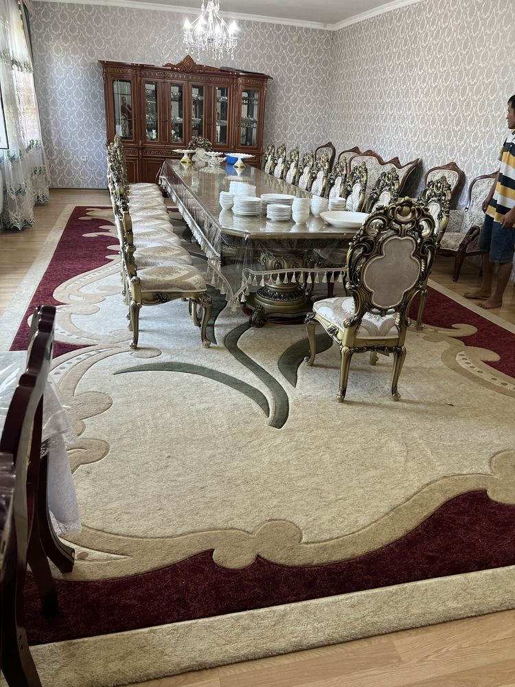 Кілем 4*8 размер Состояние жаксы после химчисткий..