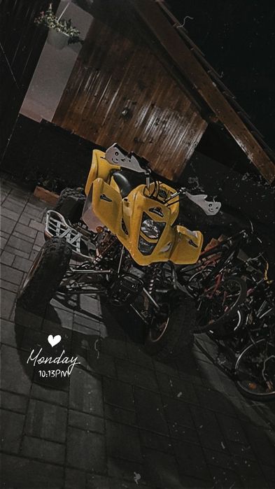 Vând suzuki ltz 400