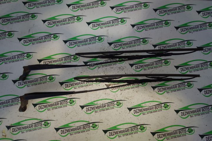 Brat stergator dreapta Dacia Logan prima generatie