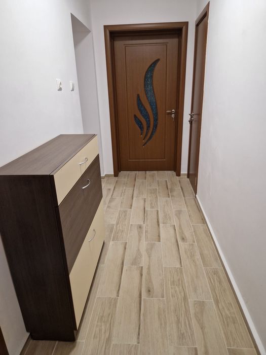 Продава се Тристаен апартамент в Русе, Алеи Възраждане - 85 кв.м за 1038 €/кв.м - Снимка #8