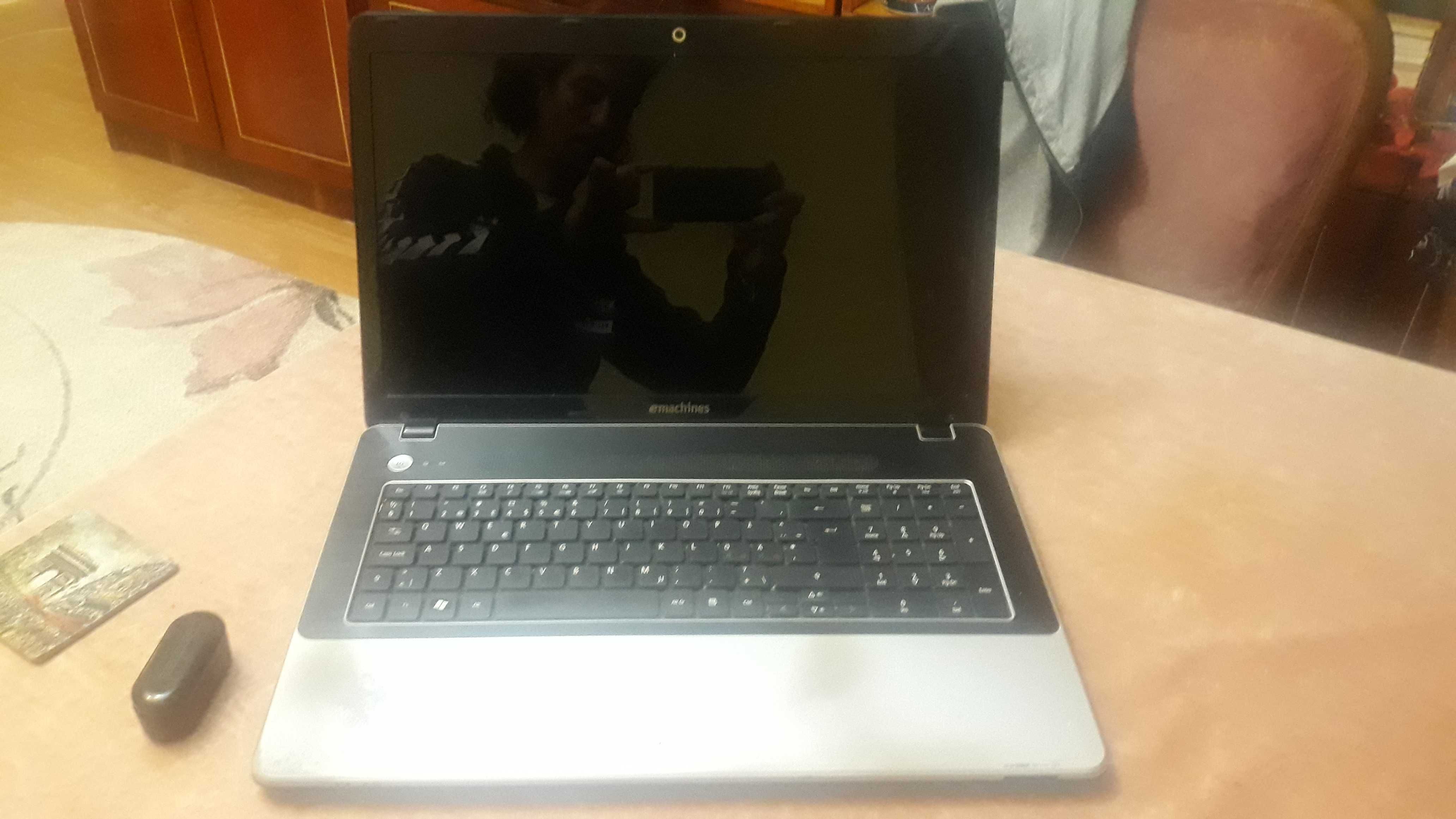 Laptop Emachines G730