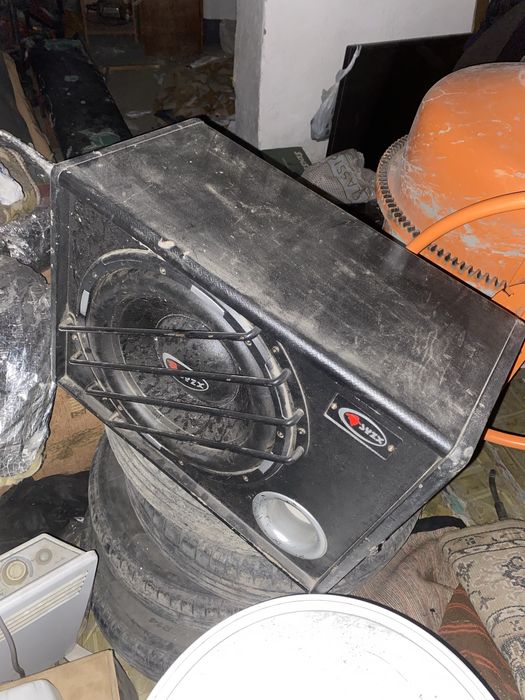 Продам Буфер в хорошем состояние и магнитафон Sony