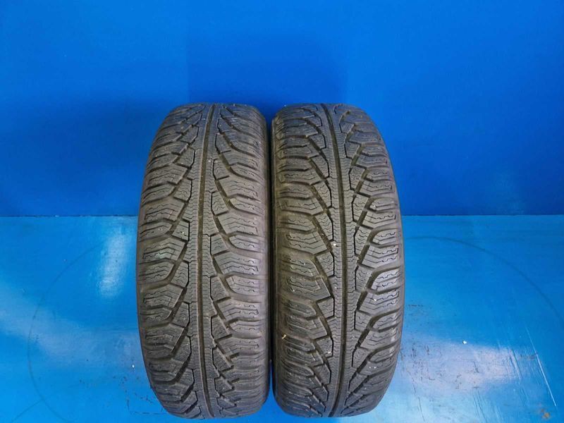 2 Uniroyal R16 195/60
зимни гуми DOT3818