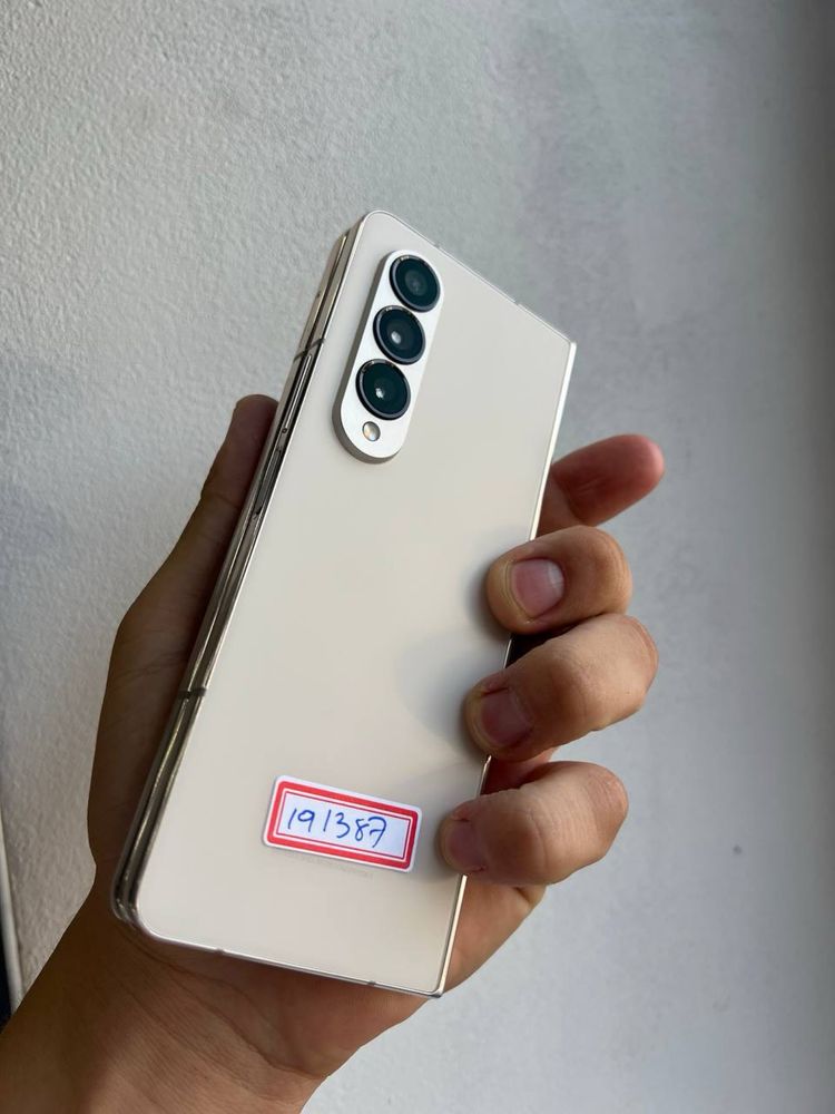 Samsung Z Fold 4