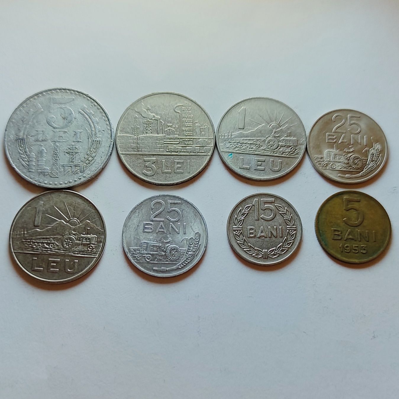 Monede vechi de cinci lei, trei lei, un leu, 25 de bani, 15 si 5 bani