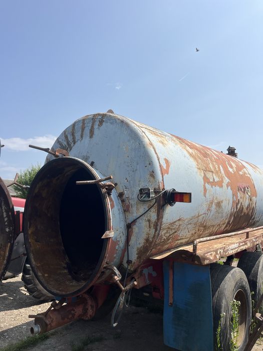 Cisterna , vidanja apa tandem