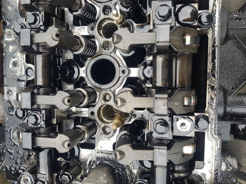 Axe culbutori Renault 2.2 dci sau 2.5 dci ( laguna , espace , master)