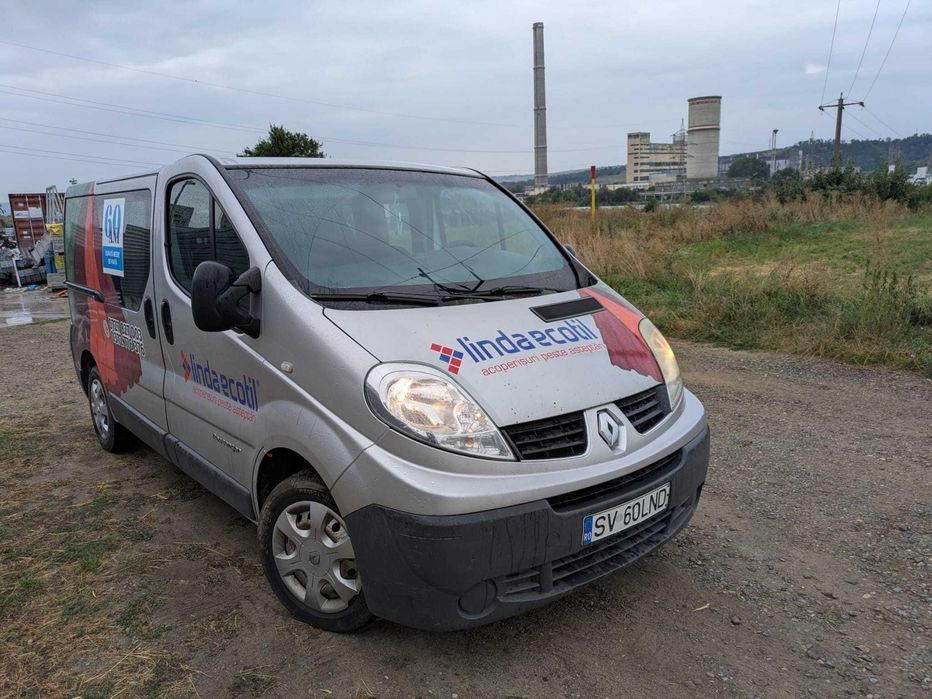 Renault Trafic 8 + 1
