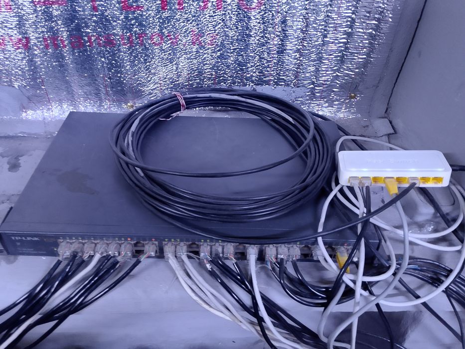 Продам компьютеры 25 штук работают от ccboot программы. Всё есть, бери