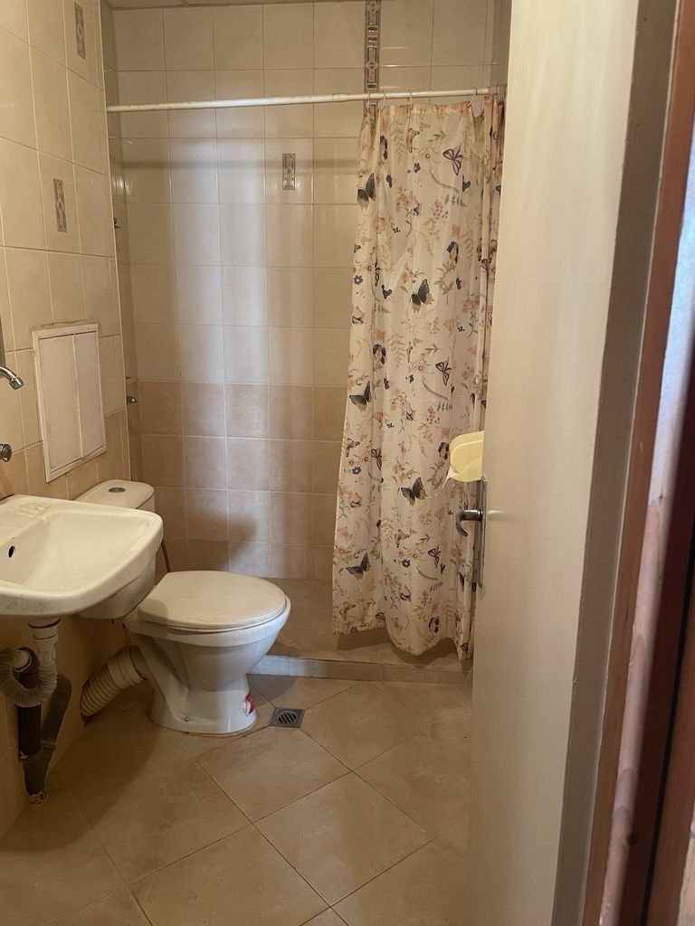 Продава се Тристаен апартамент в Плевен, Сторгозия - 75 кв.м за 1067 €/кв.м - Снимка #13