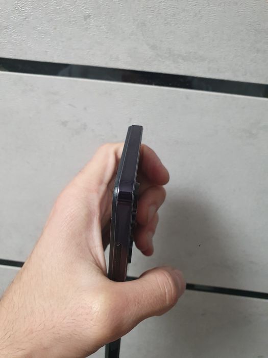 Samsung Galaxy A74 память 256гб йоки обмен