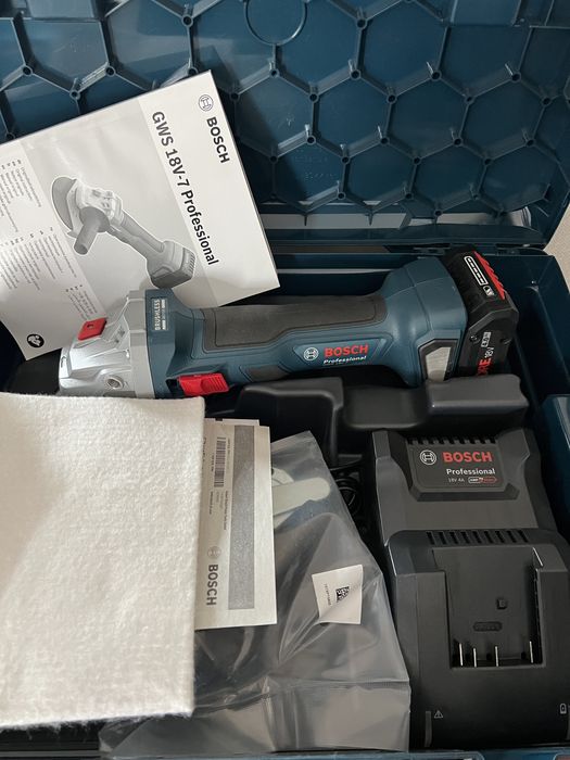 Flex Bosch GWS 18V-7 cu acumulator 4 ah Procore-Nou