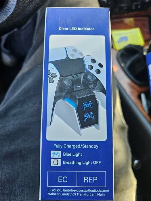 OIVO зарядна станция за джойстик PS5