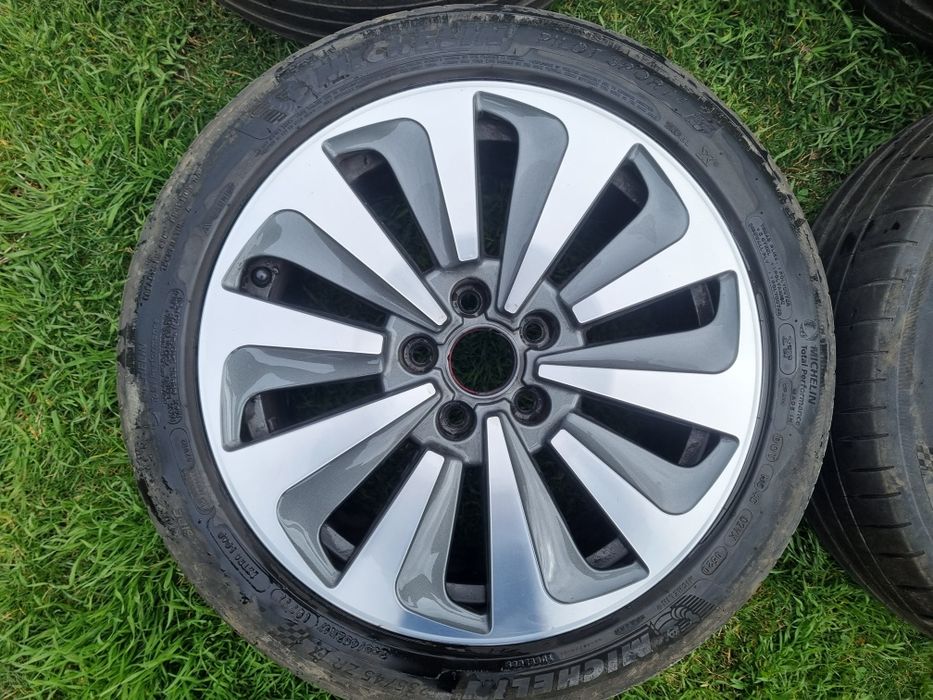 Jante originale Audi R17 8J