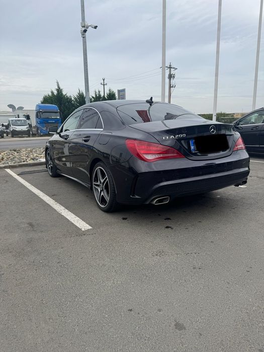 Mercedes-Benz CLA Mercedes-Benz CLA 200