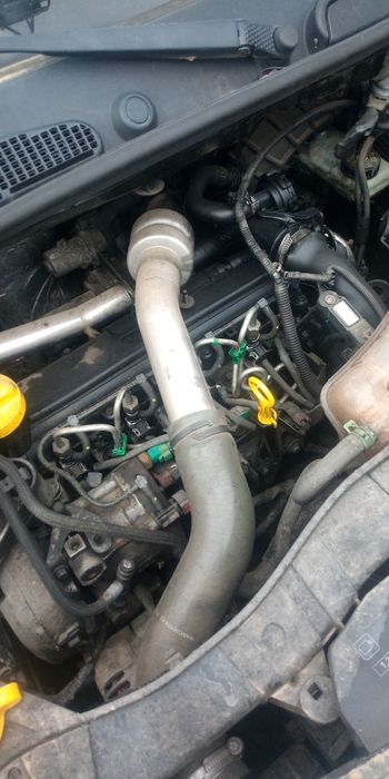 Oferta  Renault kango an 2010 E4 turism 5locuri motor 1,5 diesel.