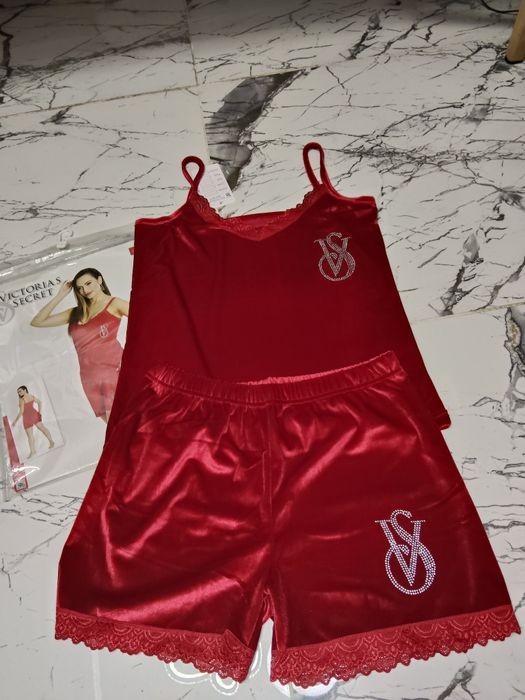 Pijama victoria secret de damă