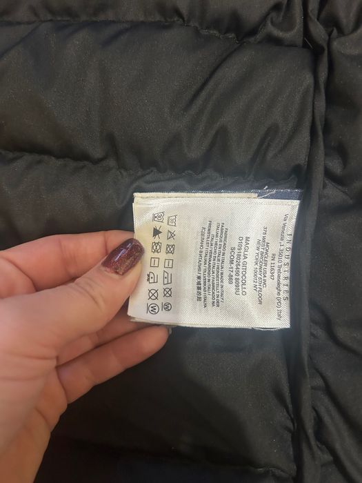 Елек Moncler Монклер