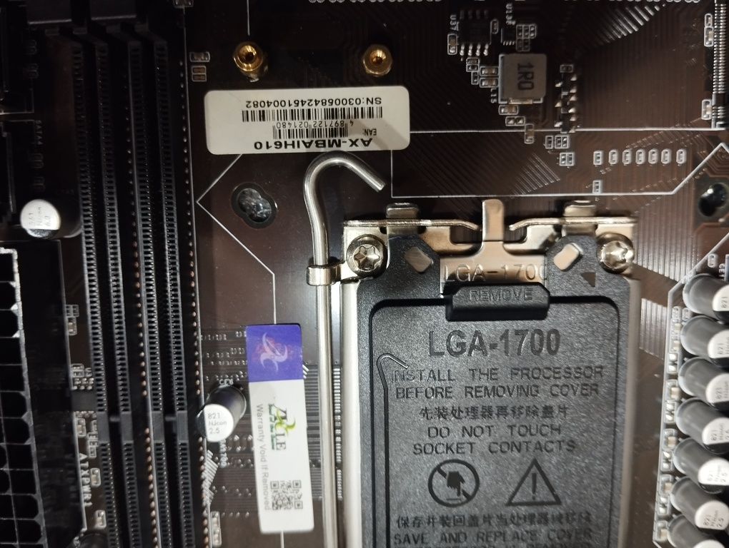 Продам материнскую плату AXLE H610
