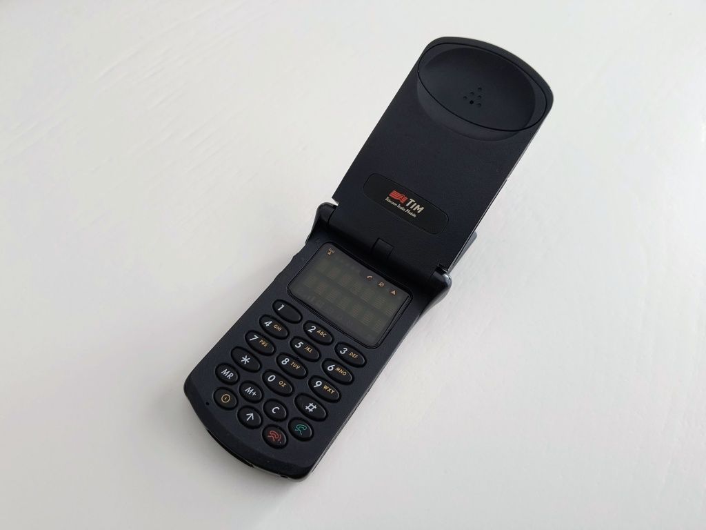 Motorola StarTAC 8500x - telefon de colectie