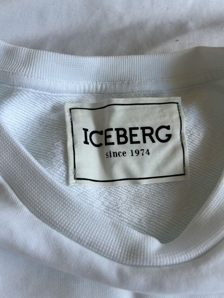 Суитшърт Iceberg