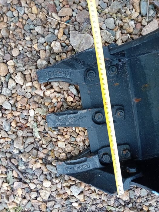 Cupa Noua 30 cm miniexcavator 1.5 2 tone