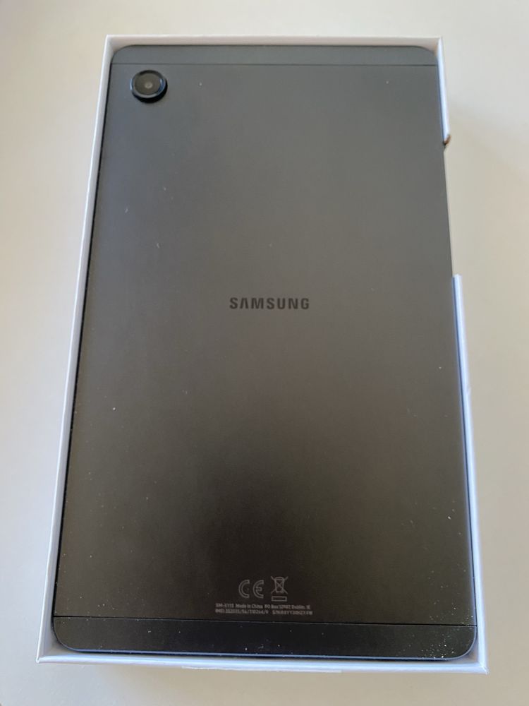 Samsung Galaxy Tab A9 почти новый продаю
