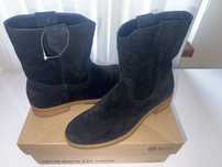 Clarks ghete din piele intoarsa 38 Noi in cutie