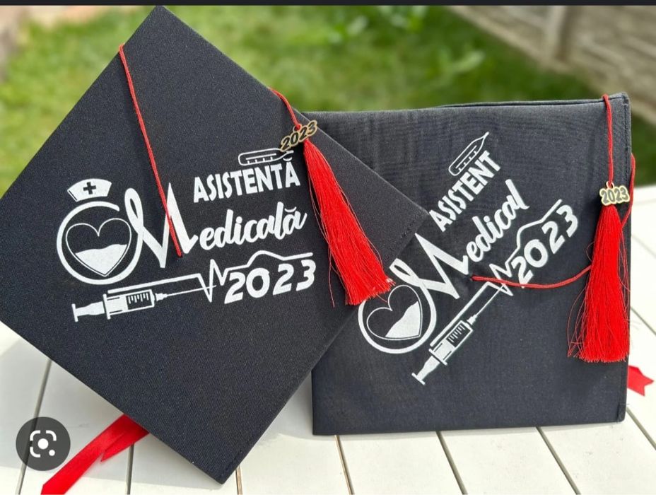 Robe-toci-esarfe-festivitati de absolvire