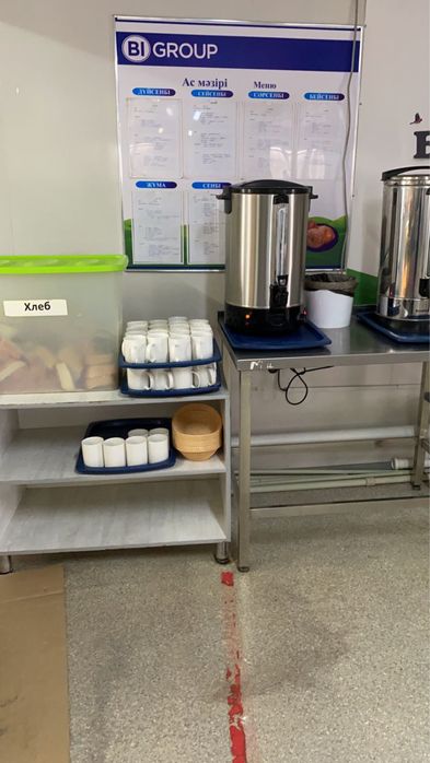 Продаю столовую.