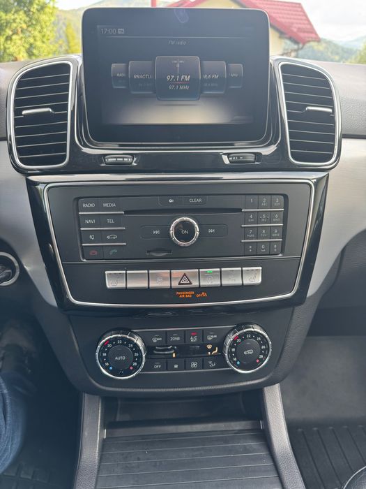 Vand Mercedez Benz GLE-250