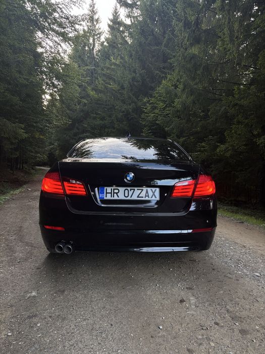 BMW Seria 5 F10 520D