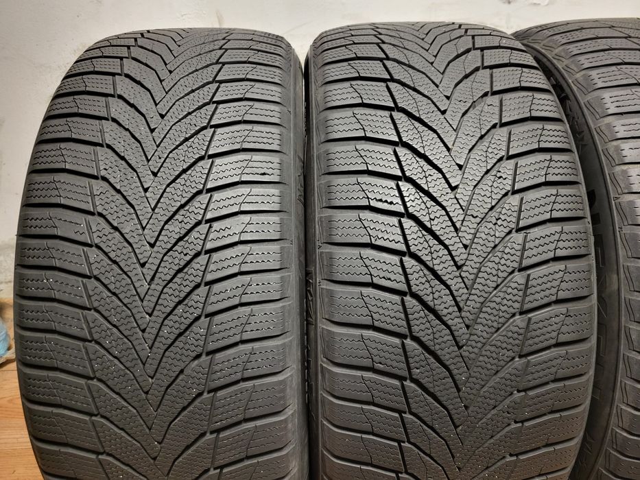 255/45/19 Nexen 23 г. / зимни гуми