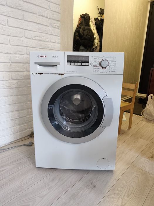 Стиральная машина Bosch WLG202650E