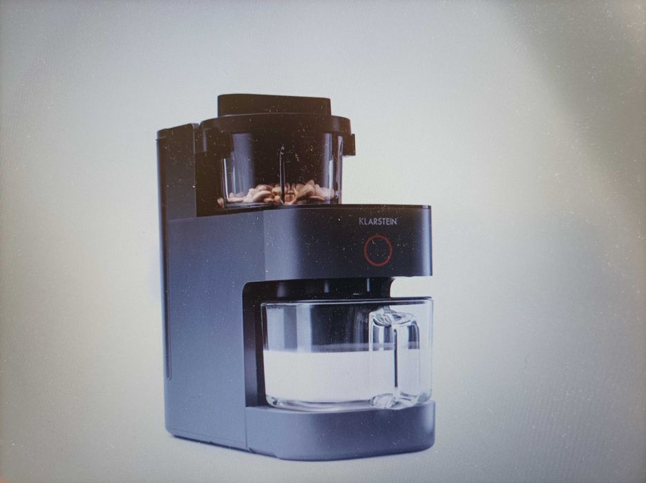 Машина за растително мляко