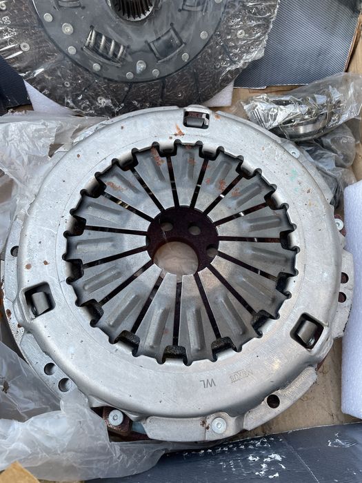 Vand kit ambreiaj nou masa simpla Toyota Rav  4 2.0d (2003 2005)