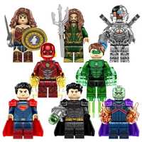 Set 8 Minifigurine tip Lego DC Justice League cu Superman si Batman