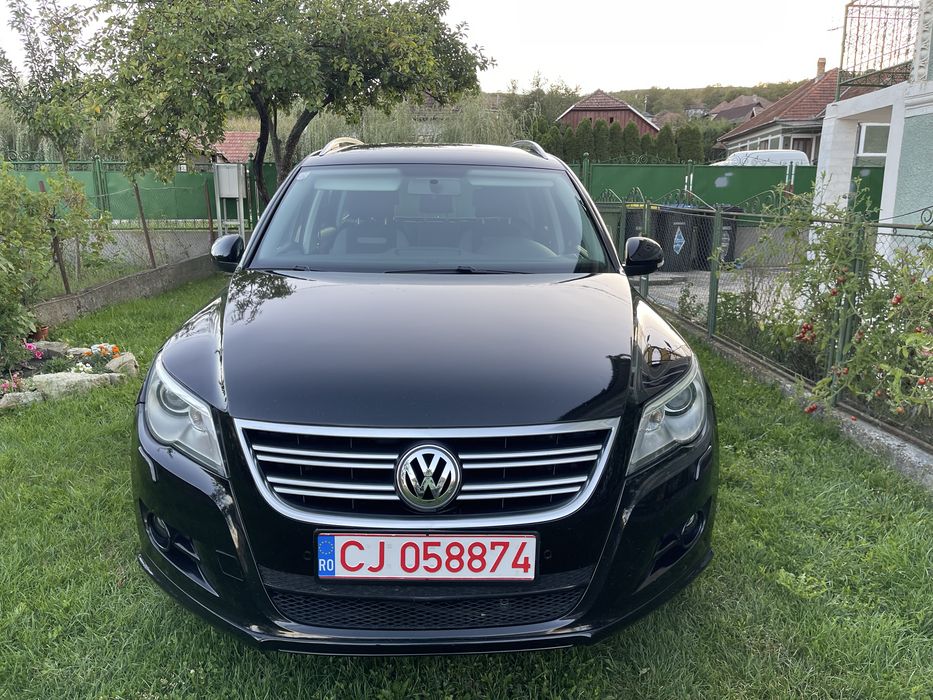 VW Tiguan R-Line 4x4 motorizare 2.0 benzina