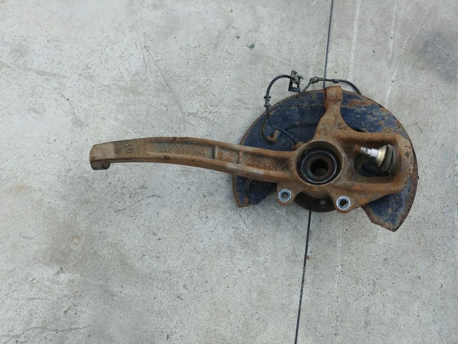 fuzeta stanga fata 3.0 cdi 642950 mercedes r-class w251