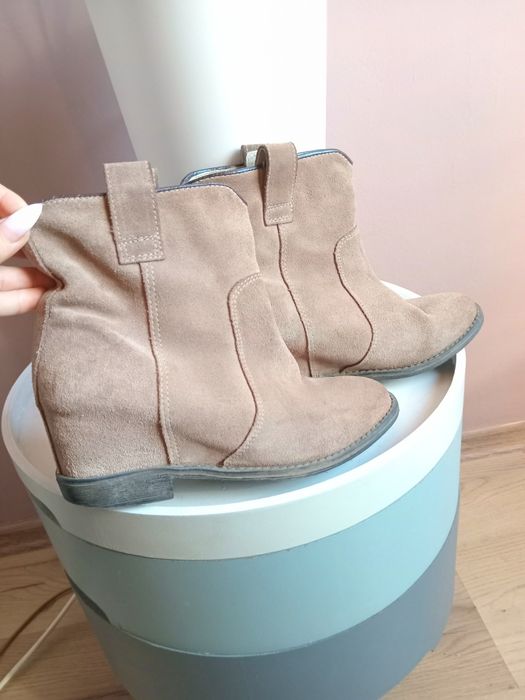 Ghete din piele intoarsa cu platforma ascunsa