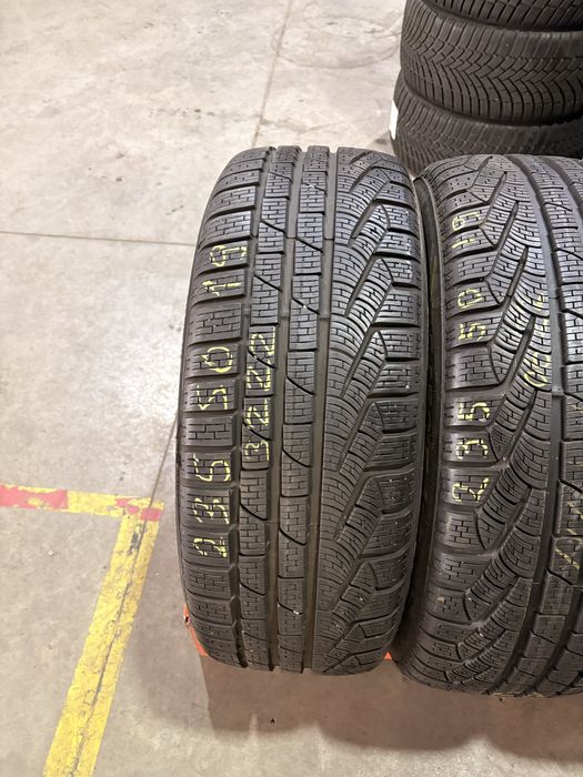 Anvelope iarna 235/50/19 Pirelli Sottozero 2 235 50 19 R 19