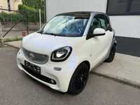 Smart Fortwo Smart fortwo automat 2017 alb perlat 90cp